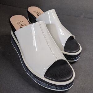 New Spring Step L'ARTISTE White Patent Leather Alurrin Wedge Slide Platform Sz41